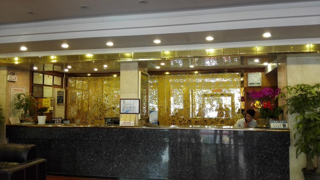 Zhenxing Hotel Shenzhen Buitenkant foto