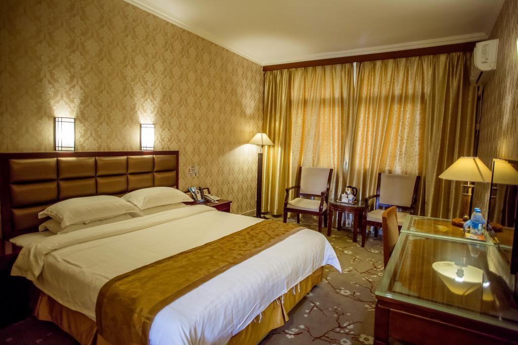 Zhenxing Hotel Shenzhen Buitenkant foto